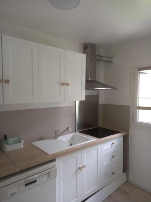 Appartement Port De Hyères Kültér fotó